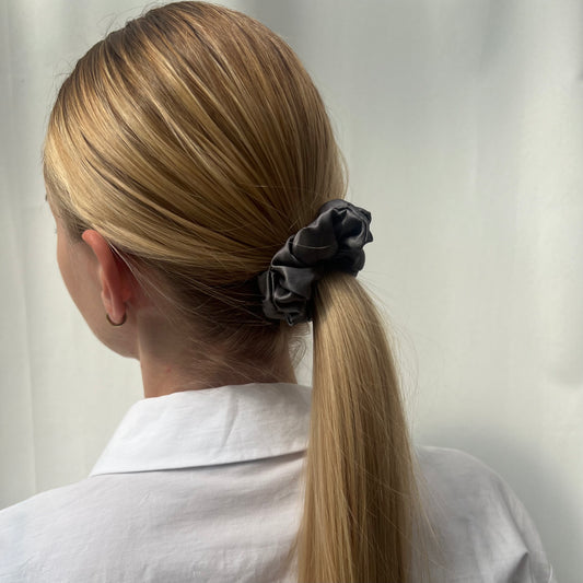Jedwabna gumka MINI - stalowy