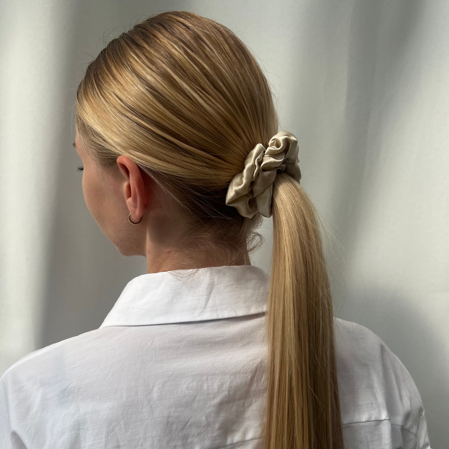 Jedwabna gumka MINI - złoty nude