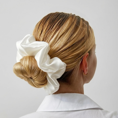 Seiden-MAXI-Scrunchie - milchig weiß