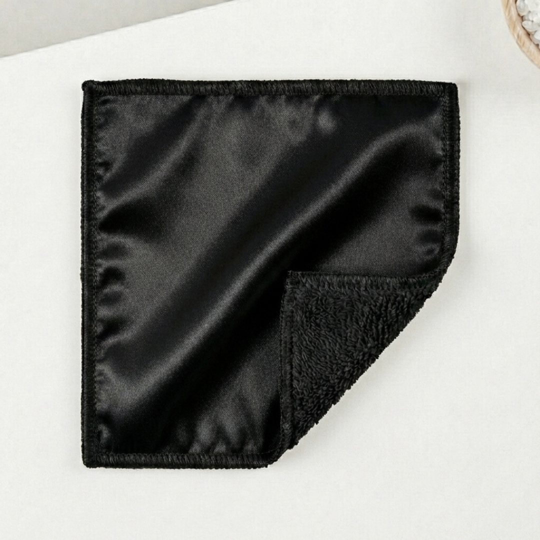 Jedwabny płatek do demakijażu