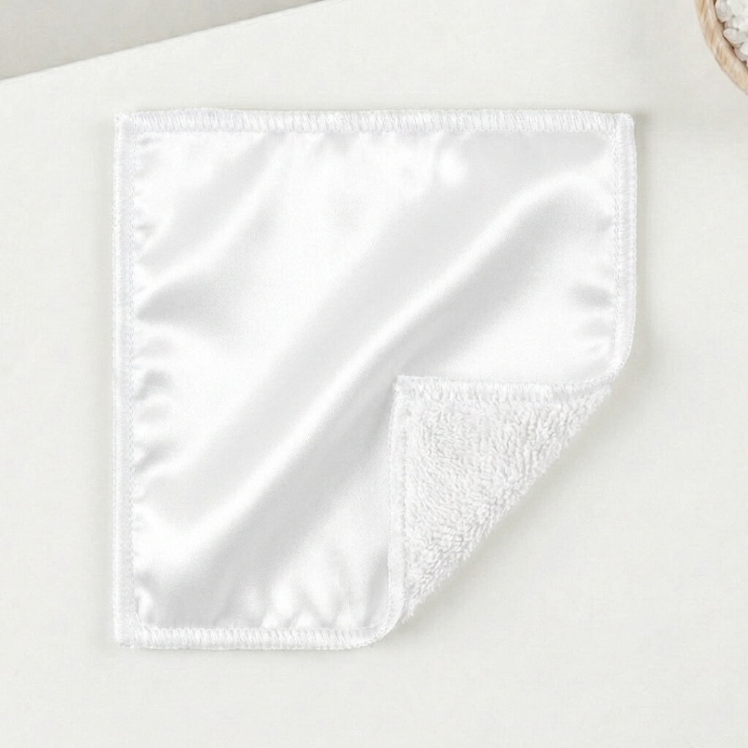 Jedwabny płatek do demakijażu