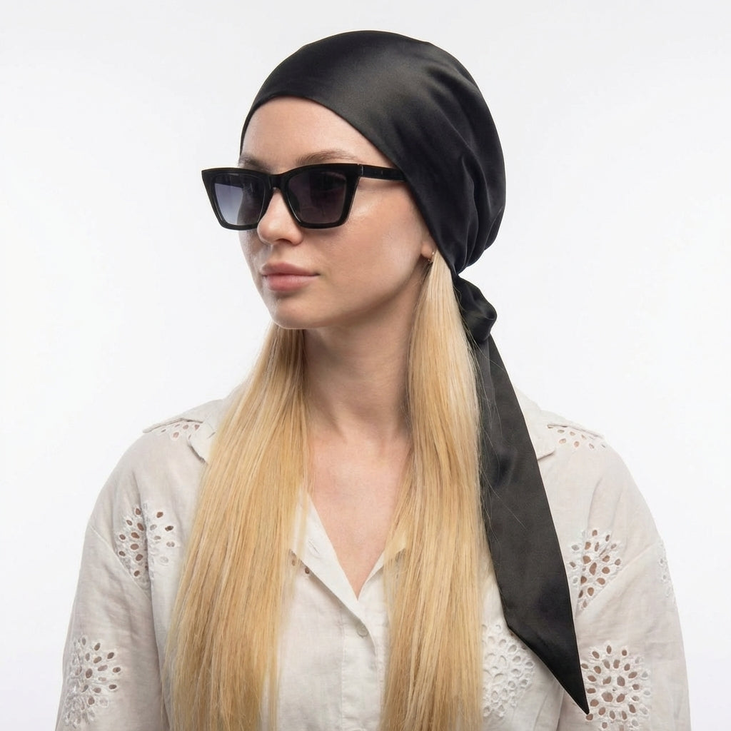 piratka czarna jedwabna chusta 