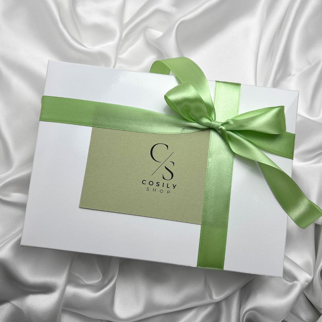 zestaw wełniana czapka zimowa merino z szalikiem z wełny merino i jedwabną gumką do włosów w eleganckim pudełku